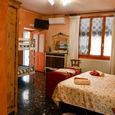 Au Caruggiu بيت ضيافة