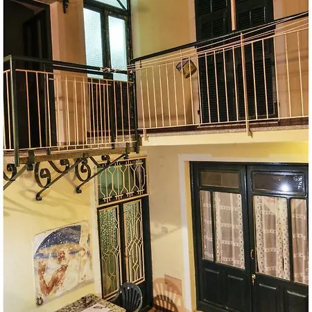Au Caruggiu 3*