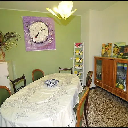 Vendégház Au Caruggiu