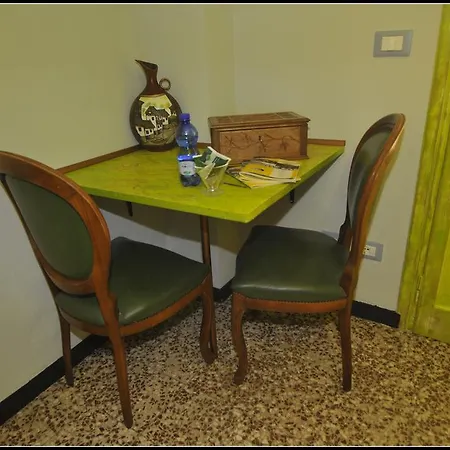 Au Caruggiu Гостевой дом